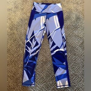 Under Armour leggings size small